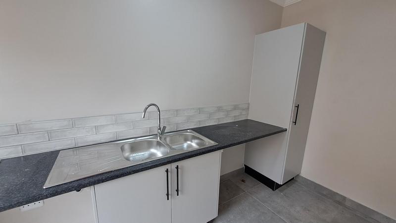 4 Bedroom Property for Sale in Stilbaai Wes Western Cape